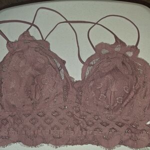 Zenana Outfitters Lace Bralette in Dusty Rose